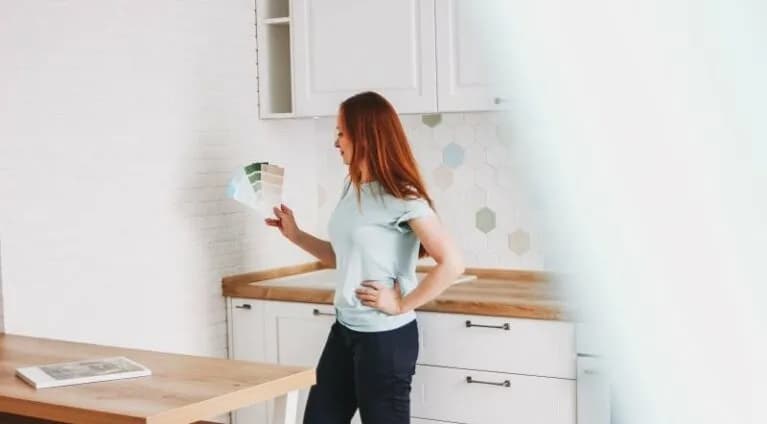 Jaki kolor ściany do kuchni – wybierz idealny odcień dla swojego wnętrza